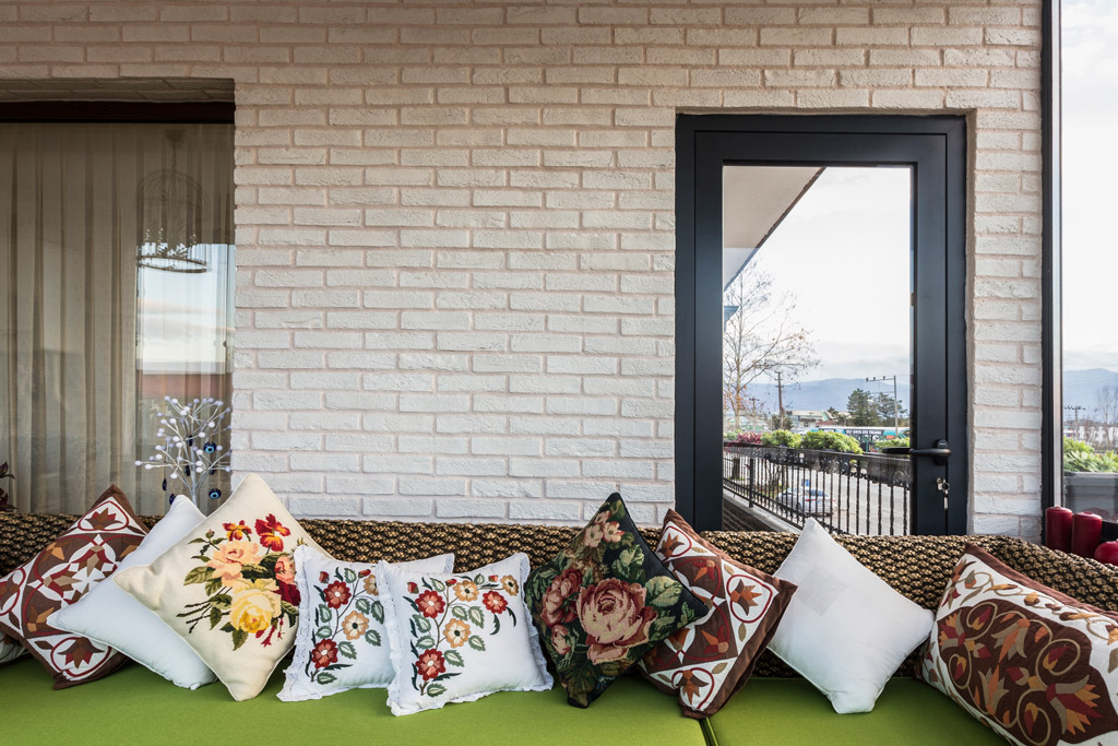 Thin Brick BLANCO UYGULAMA